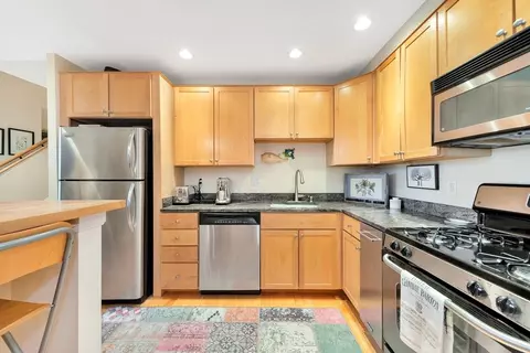 80 Prospect St #13, Gloucester, MA 01930 photo 23