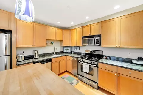 80 Prospect St #13, Gloucester, MA 01930 photo 22