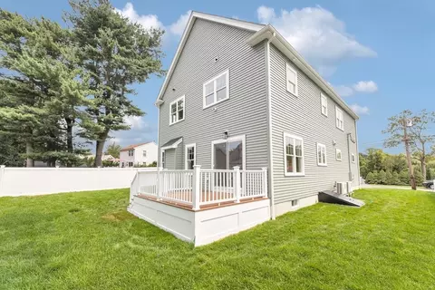 Exterior - 71 Hooper Rd, Dedham, MA 02026 photo 4 of 4