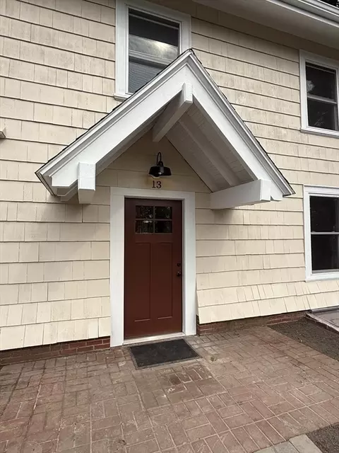 13 Westland Ter, Haverhill, MA 01830