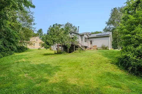 25 Meadowbrook Dr, Easthampton, MA 01027 photo 7