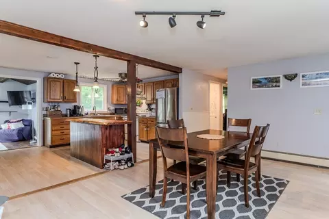 25 Meadowbrook Dr, Easthampton, MA 01027 photo 20