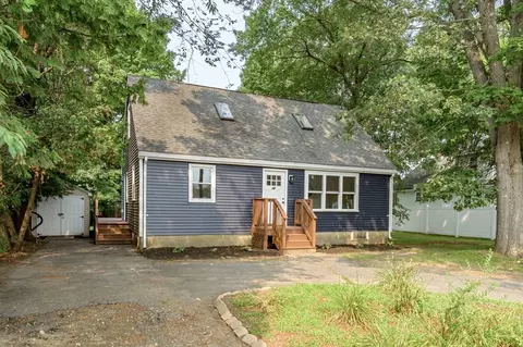 16 Stuart St, Springfield, MA 01119 photo 33