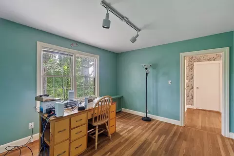 Bedroom - 41 Summit Ave, Gardner, MA 01440 photo 6 of 7