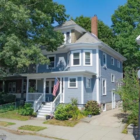 88 Rotch St, New Bedford, MA 02740