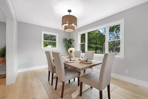 Dining - 12 Chippewa Dr, Wareham, MA 02632 photo 2 of 3