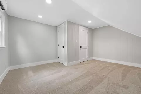 Bedroom - 12 Chippewa Dr, Wareham, MA 02632 photo 5 of 7
