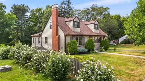 34 Park Ave, Abington, MA 02351