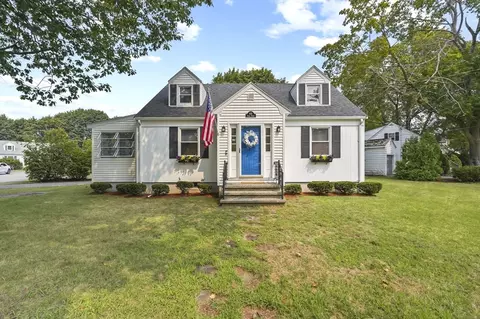 103 Pearl St, Woburn, MA 01801