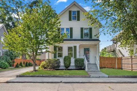 11 Gilbert St, Framingham, MA 01702