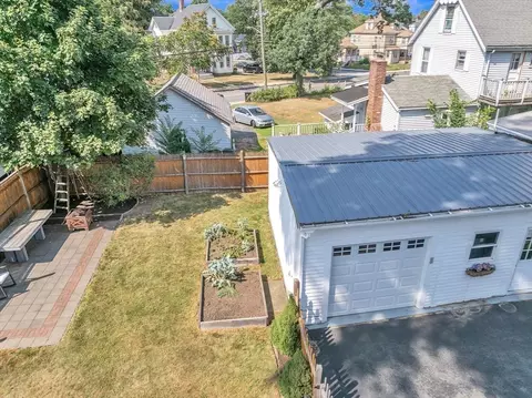 Exterior - 11 Gilbert St, Framingham, MA 01702 photo 2 of 5