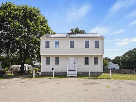 7 Green St, Abington, MA 02351