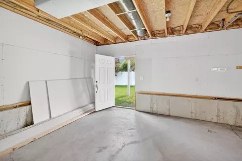 172 Stevens St, Fall River, MA 02721 photo 27