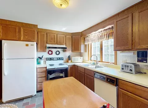 59 Number 9 Rd, Heath, MA 01346 photo 10