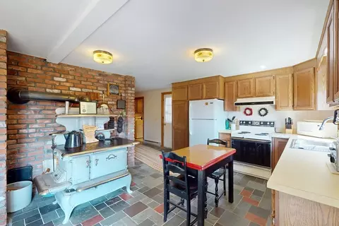 59 Number 9 Rd, Heath, MA 01346 photo 8