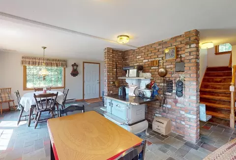 59 Number 9 Rd, Heath, MA 01346 photo 11