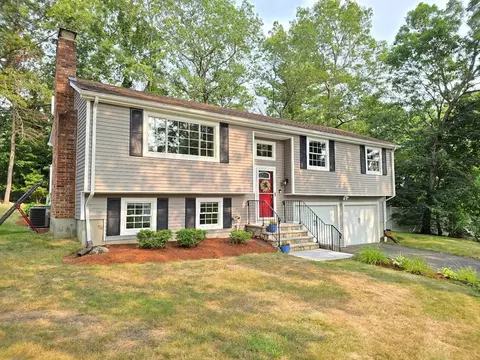 17 Stagecoach Dr, Ashland, MA 01721