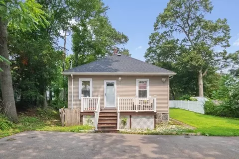 214 Turnpike St, Canton, MA 02021