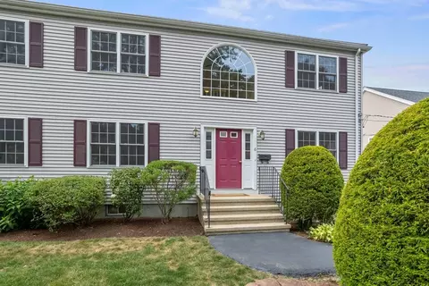 6 Mcculloch St #6, Needham, MA 02494