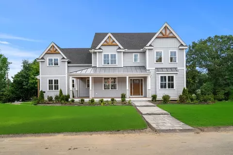 2 Stephanie St, Burlington, MA 01803