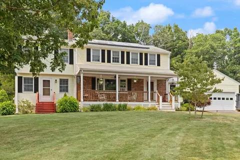 7 Rachael Cir, Easton, MA 02375