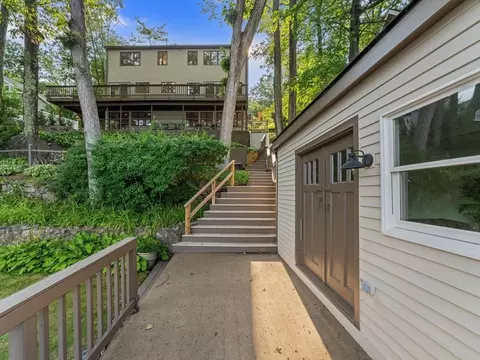 Exterior - 105 Crockett Rd, Upton, MA 01568 photo 2 of 5