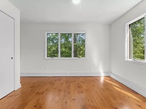 Bedroom - 105 Crockett Rd, Upton, MA 01568 photo 6 of 8