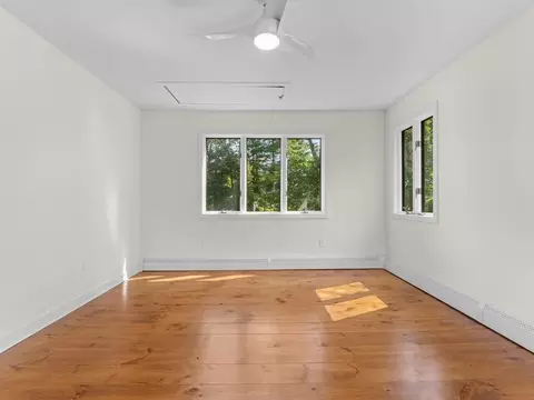 Bedroom - 105 Crockett Rd, Upton, MA 01568 photo 3 of 8