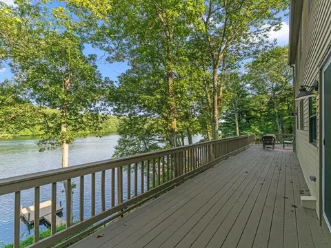 Exterior - 105 Crockett Rd, Upton, MA 01568 photo 4 of 5