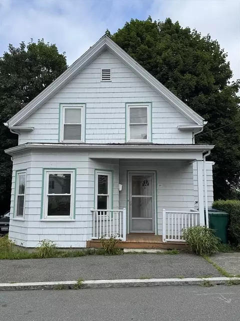 14 Atkinson St, Lynn, MA 01905