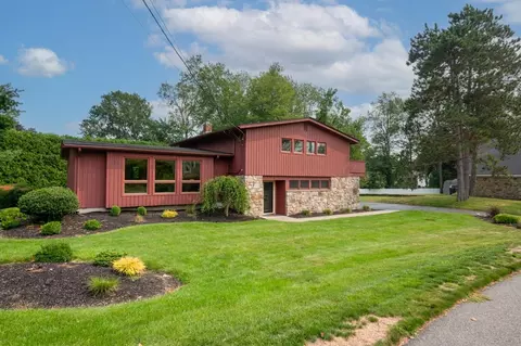 7 Mayfield Rd, Auburn, MA 01501