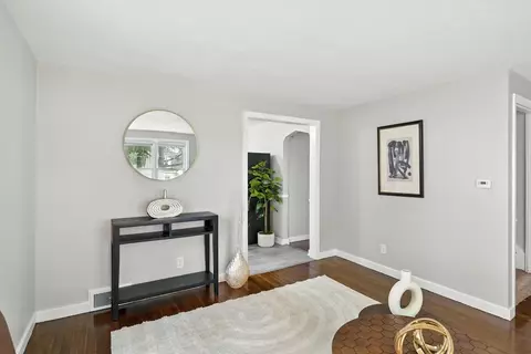 325 Hartwick St, Springfield, MA 01108 photo 11