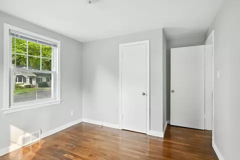 325 Hartwick St, Springfield, MA 01108 photo 21