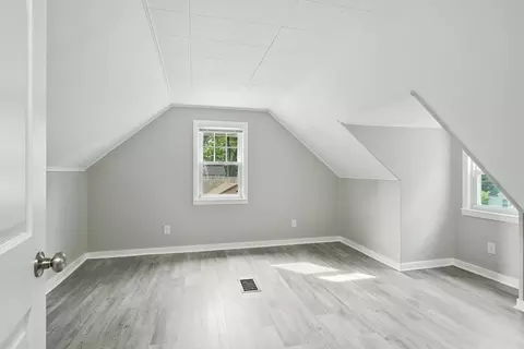 325 Hartwick St, Springfield, MA 01108 photo 32