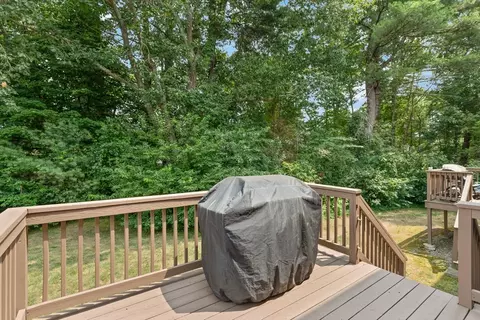 Exterior - 3 Knowlton Cir #3, Upton, MA 01568 photo 6 of 11
