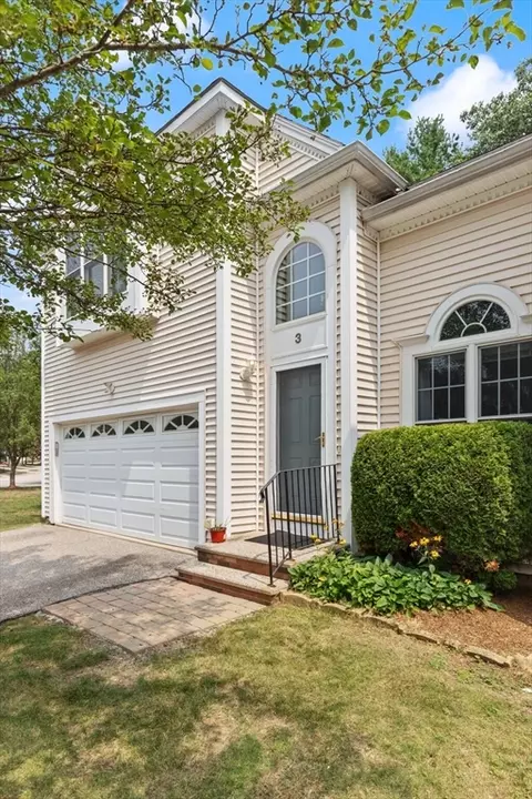 Exterior - 3 Knowlton Cir #3, Upton, MA 01568 photo 4 of 11