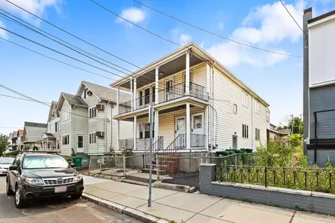 124 Bowdoin St, Medford, MA 02155