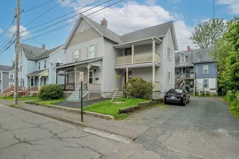 9 Walnut St #B, Northampton, MA 01060