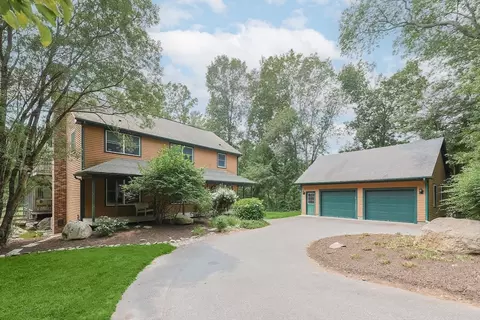 109 Summer St, Rehoboth, MA 02769