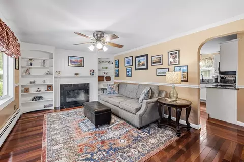 65 Baldwin Rd, Billerica, MA 01821 photo 9