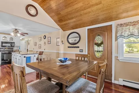 65 Baldwin Rd, Billerica, MA 01821 photo 4
