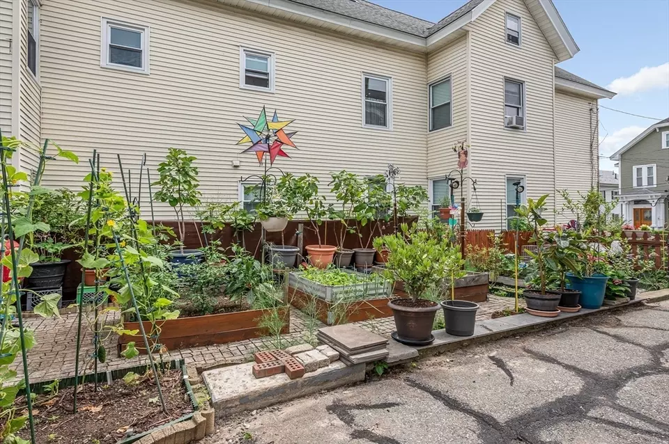 Exterior - 61 Butterfield St, Lowell, MA 01854 photo 7 of 9