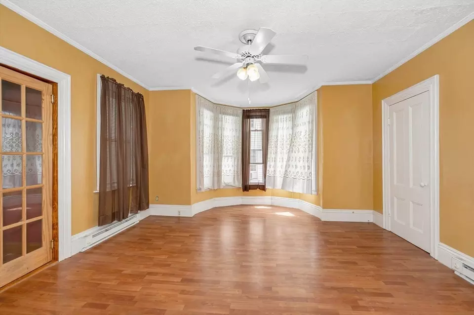 Living - 61 Butterfield St, Lowell, MA 01854 photo 3 of 4