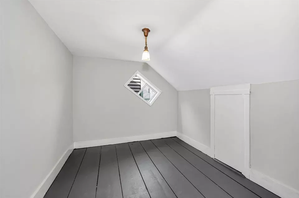 Bedroom - 61 Butterfield St, Lowell, MA 01854 photo 9 of 13