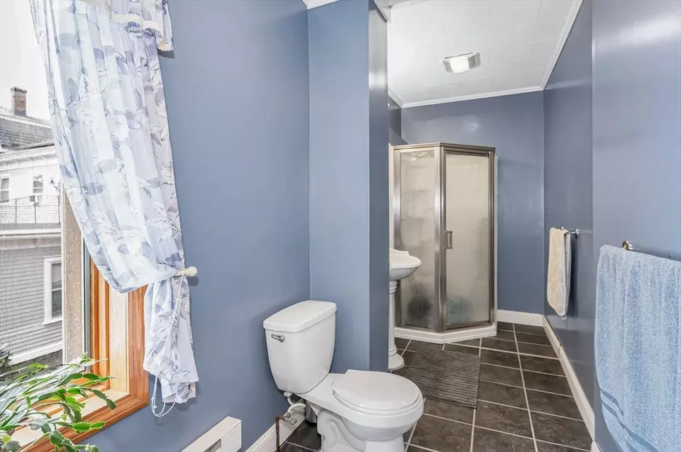 Bath - 61 Butterfield St, Lowell, MA 01854 photo 2 of 2