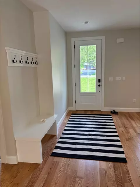 Entry Way - 190 Whitins Rd, Sutton, MA 01590 photo 1 of 1