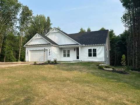 190 Whitins Rd, Sutton, MA 01590