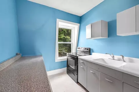 9 Cottage St, Ware, MA 01082 photo 28
