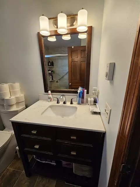45 Dimmick St, Springfield, MA 01109 photo 13