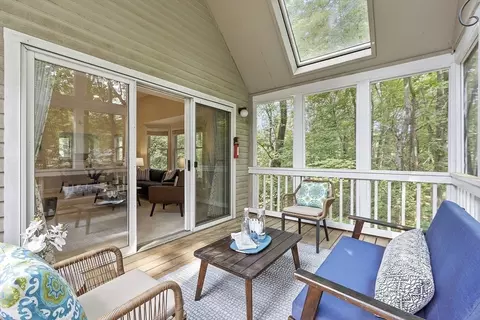 Exterior - 32 Brewster Ln #32, Acton, MA 01720 photo 4 of 9